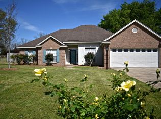 104 Glasglow Pl, PRATTVILLE, AL 36066