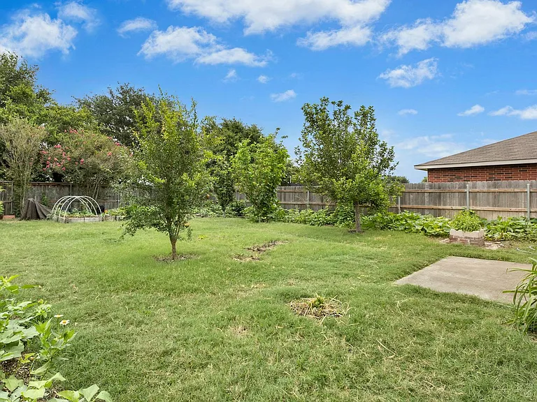 203 Pheasant Trl — Photo 20
