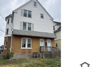 19 Wakefield Ct Floor 3, New Britain, CT 06053