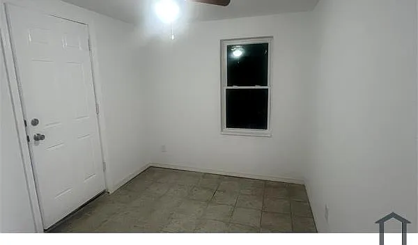 916 1/2 Stinson St #B — Photo 14