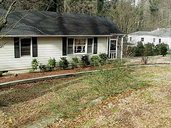 2nd image of 234 Pauladean Cir
