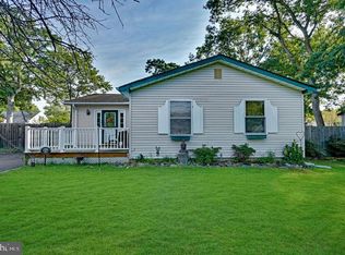 160 Wave Rd, Manahawkin, NJ 08050