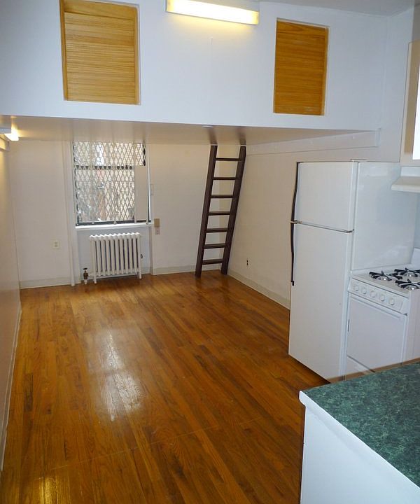 1st image of 112 Macdougal St APT D1
