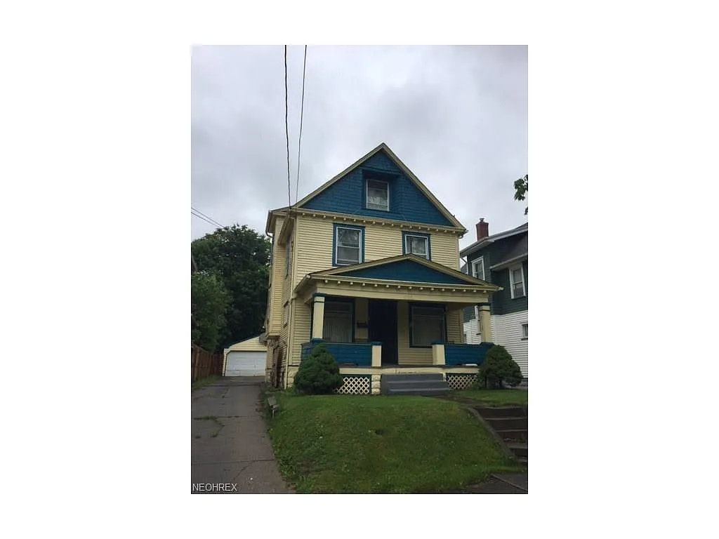 686 Delaware Ave photo 1