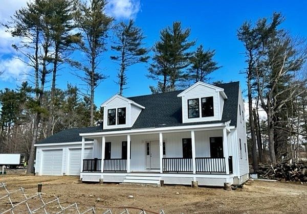 1st image of 26 Spruce St