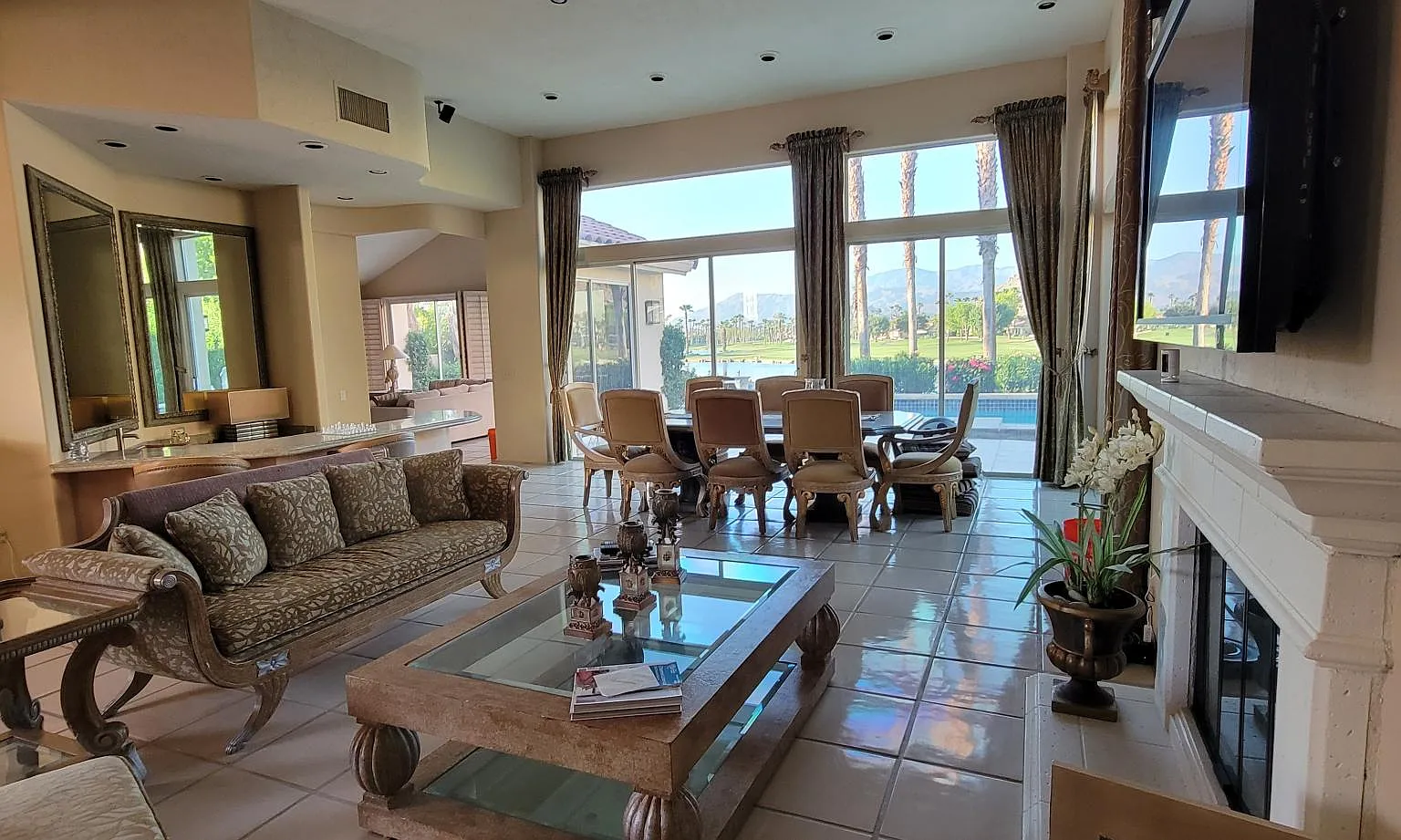 3 bed, 3.5 bath, 3750 sqft, $13,000 — Photo 3
