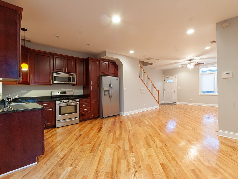 1st image of 7002 W Medill Ave #7014