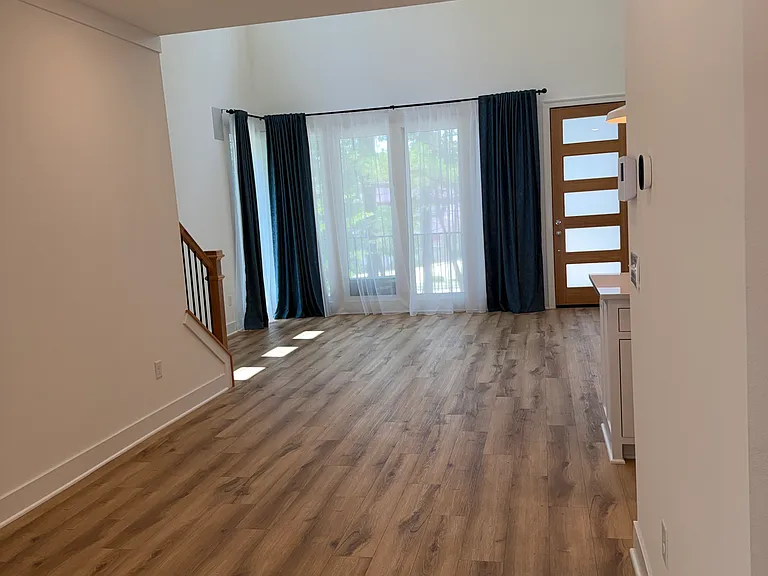 2844 N Old Missouri Rd — Photo 3