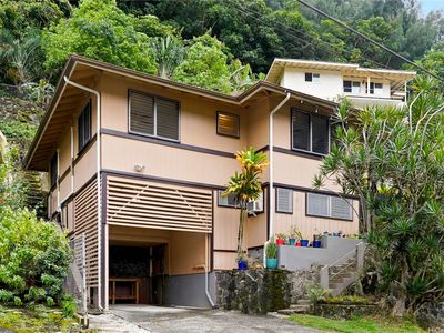 1671 Mahani Loop, Honolulu, HI, 96819