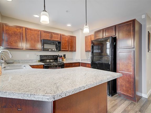 5th image of 1403 Idaho St Unit B