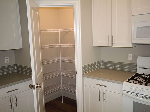 5th image of 1687 NE 5th St