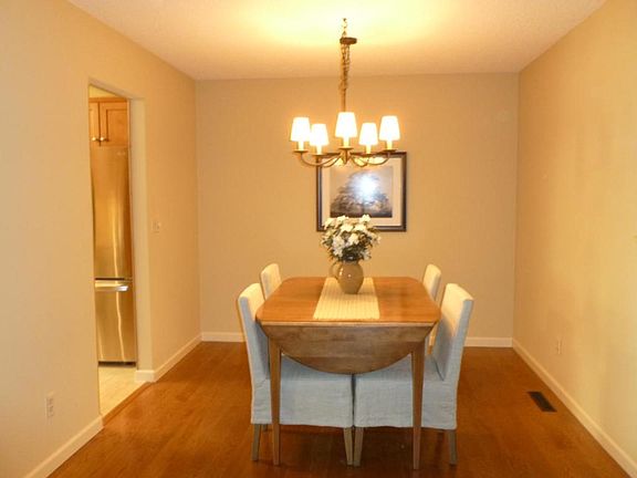 4th image of 4246 Oakmede Ln