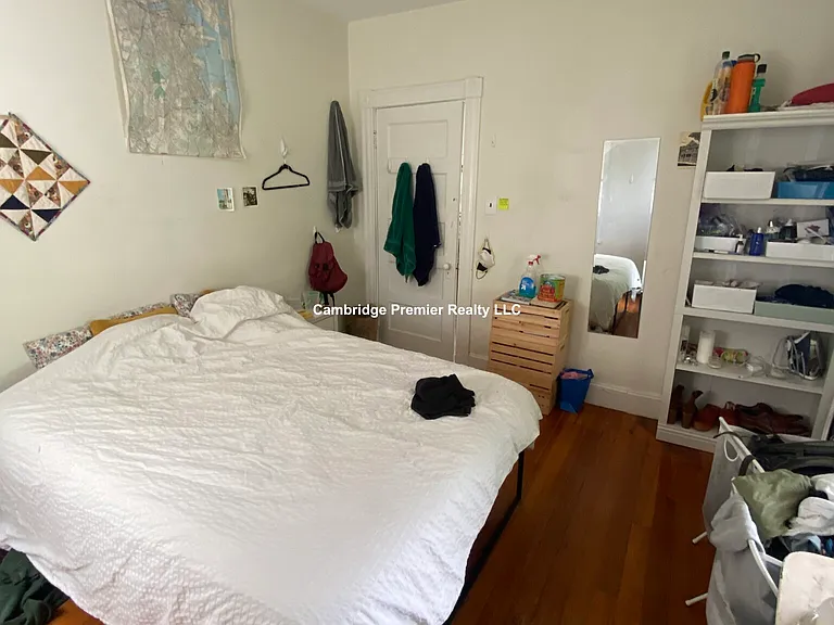 25 Harold St #2 — Photo 10