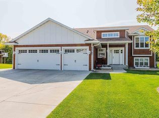 20787 Goldenrod Ln, Rogers, MN 55374