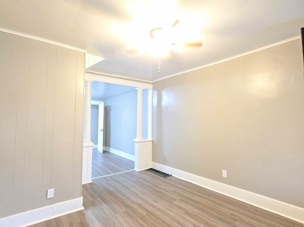 216 E Madison St #216
