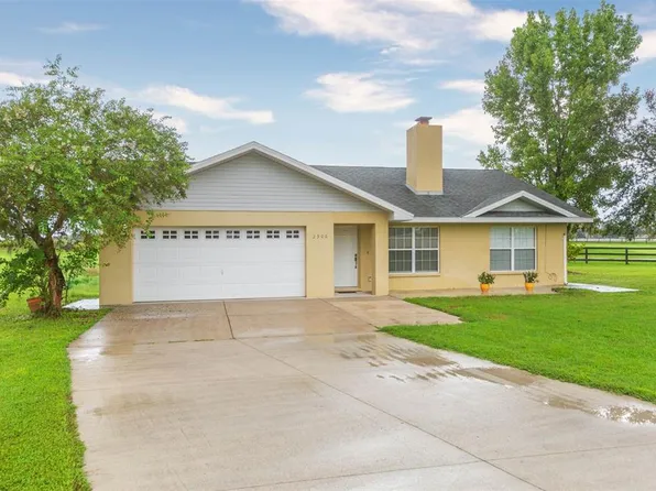 2906 Noahs Ark Ln, Plant City, FL 33565