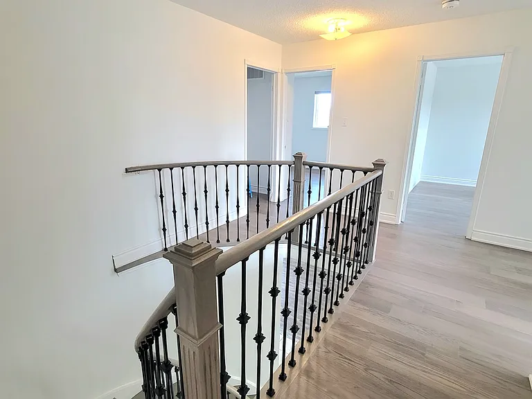 24 Hayloft Ct #UPPER — Photo 16