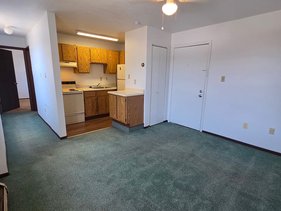 1st image of 1812 S Braddock Ave #202
