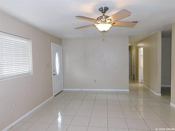 3rd image of 3110 NW 43rd St