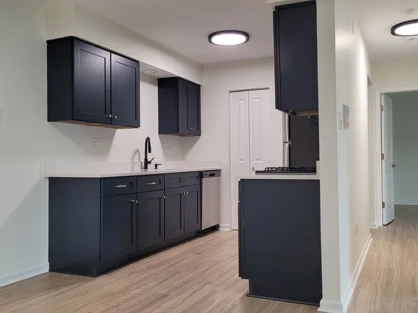 514 Kiowa Cir #204, Naperville, IL 60565