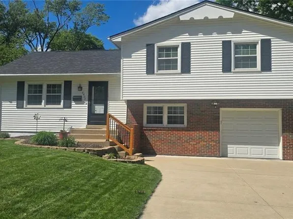 6400 W 73rd Ter, Overland Park, KS 66204