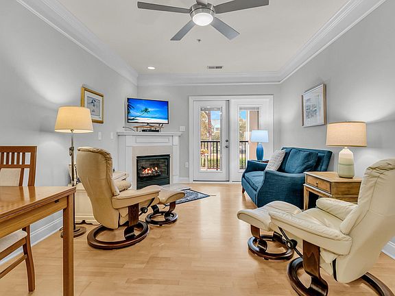 5th image of 1025 Riverland Woods Pl APT 1109