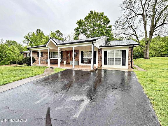 3rd image of 1658 Old 68 Hwy