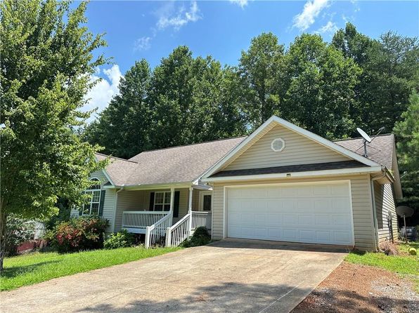 86 Horserange Vista Ct