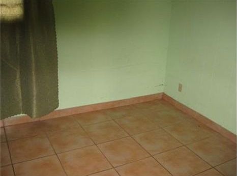 4th image of 2399 NE 135th Ter