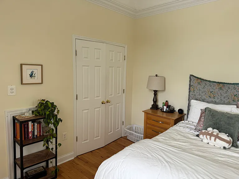 1 Kings Ct #5 — Photo 7