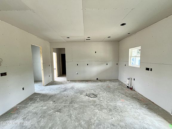 5th image of 158 Pendergrass Drive