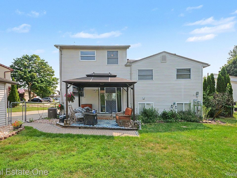 41637 Cimarron St, photo 24