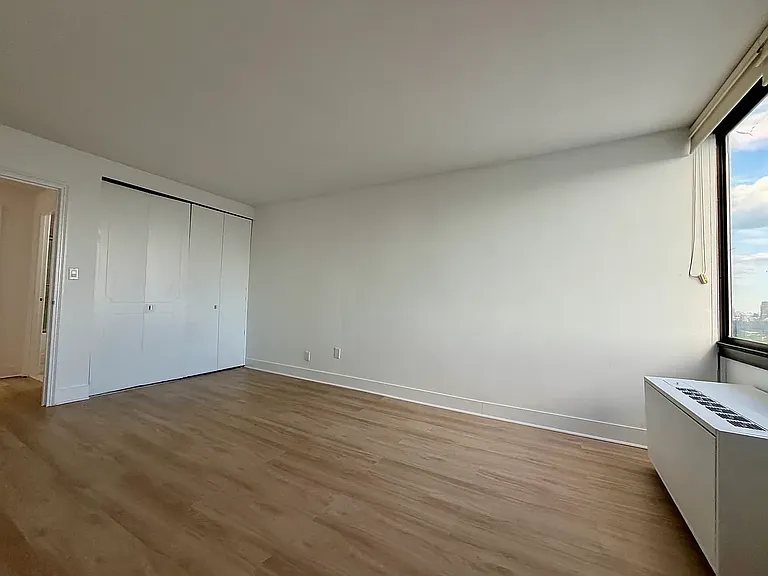 770 Anderson Ave #14C — Photo 15