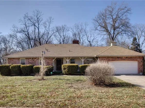 5224 Crisp Ave, Raytown, MO 64133