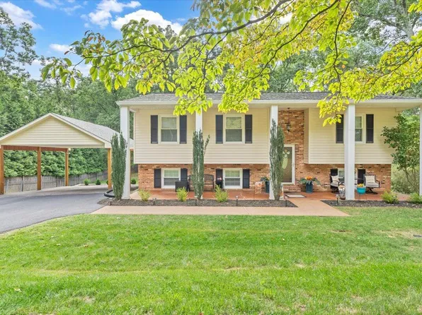 2269 Donagale Dr, Roanoke, VA 24012
