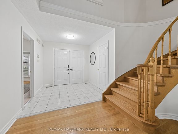 3rd image of 353 Rouge Hill Ct