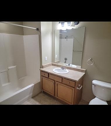3rd image of 2150 S Main St Suite 305