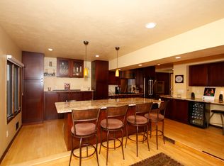 3773 Towndale Dr, Bloomington, MN 55431