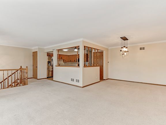 4th image of 10455 Eagle Ridge Dr #141