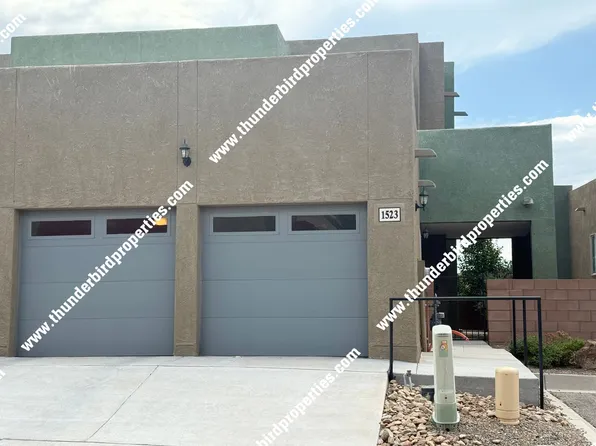 1523 Borrego Dr SE, Albuquerque, NM 87123