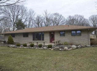 55 Skyline Dr, Garrett, IN 46738