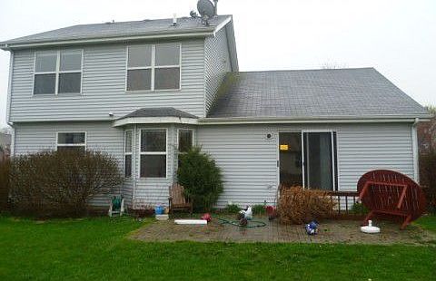 4th image of 302 Vana Dr