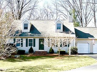 82 Beechwood Dr, Haverhill, MA 01832