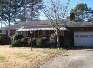 532 Giles Dr, Chesapeake, VA 23322