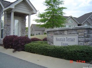 152 Mountain Terrace Cir, Maumelle, AR 72213