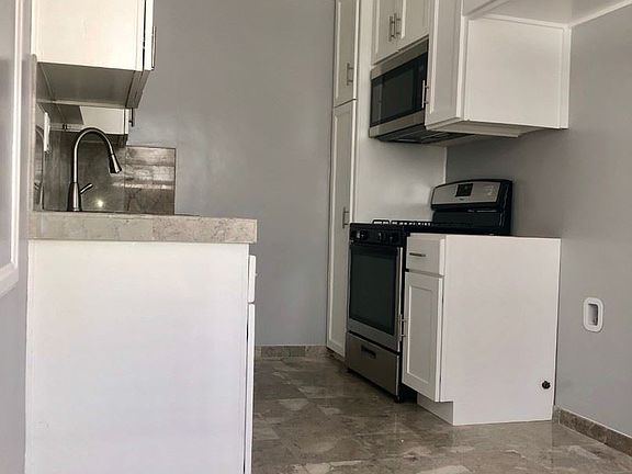 5th image of 3528 Sawtelle Blvd APT 5