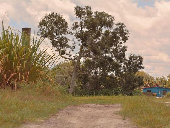 3rd image of W Airport Blvd