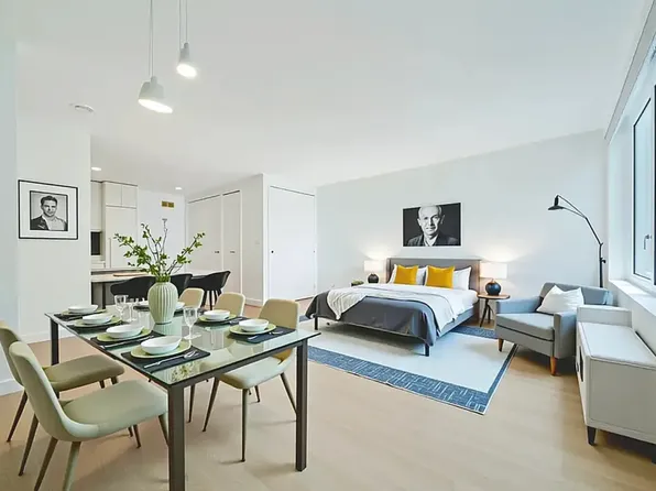 70 West 37th Street image 1 of 17