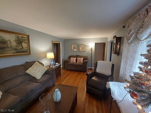 4th image of 818 McLister Ave