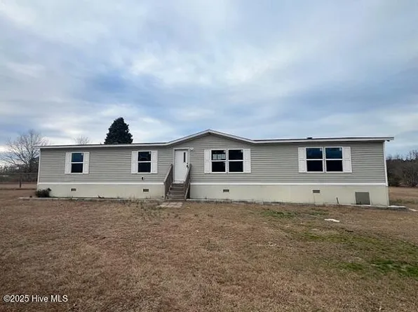 520 Winn Circle, Vanceboro, NC 28586